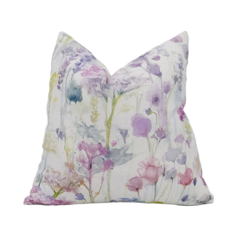 voyage cushions.