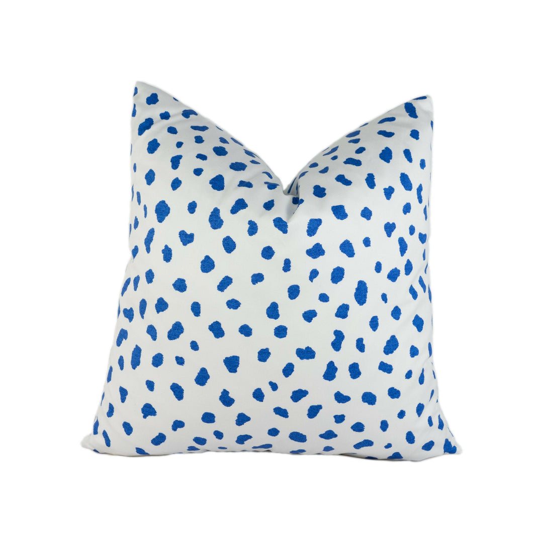 Thibaut - Tanzania - Blue - Stunning Designer Cushion Cover Home Décor Throw Pillow.
