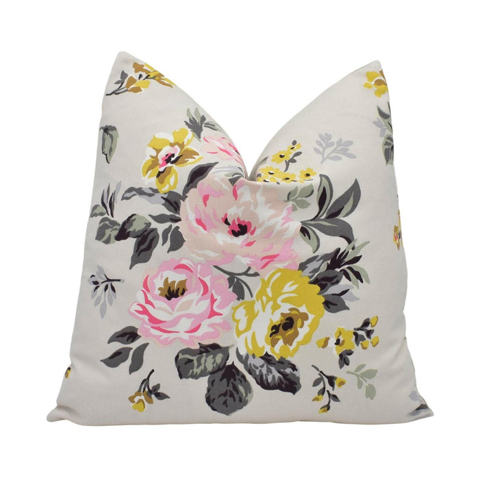 Cath Kidston x Ashley Wilde - Vintage Bunch - Multi - Vintage Inspired Designer Floral Cushion Cover - Luxury Throw Pillow - Handmade Home.