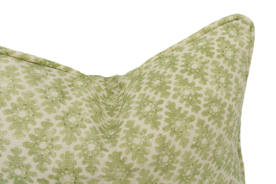 Linwood - Ashfield - Pear - Attractive Small Scale Geometric Designer Cushion Cover - Luxury Throw Pillow - Handmade Home Décor.