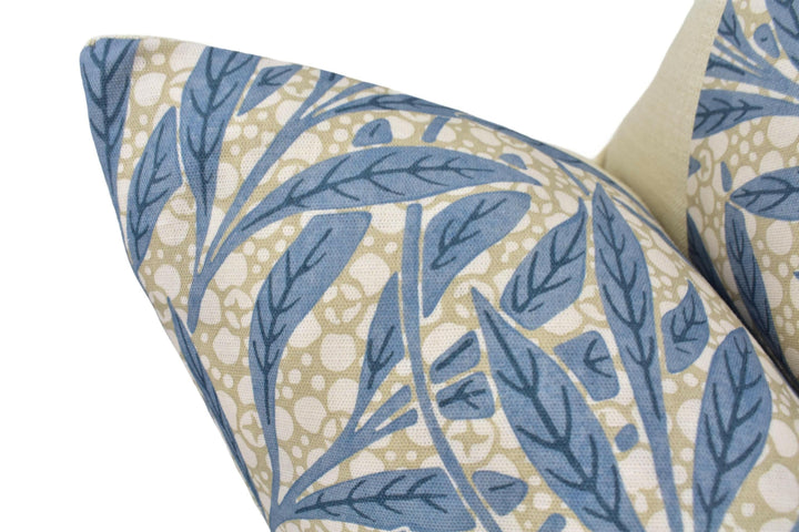 William Morris - Emerys Willow - Woad - Classic Willow Cushion Cover - Cute Bubble Pillow Cover - Traditional Handmade Throw Pillow - Floral.