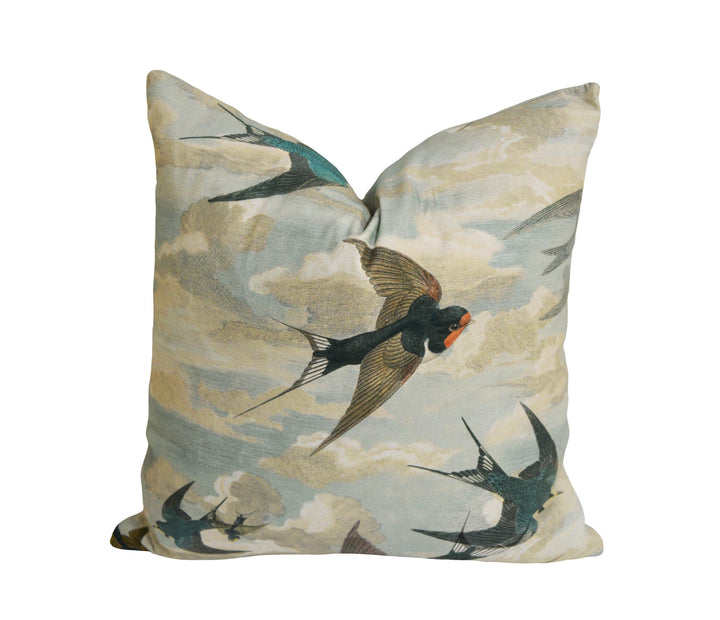 John Derian x Designers Guild - Chimney Swallows - Sky Blue - Tranquil Swooping Swallow