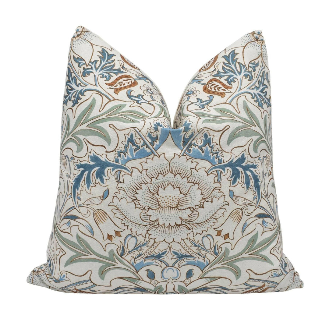 William Morris - Simply Severn - Bayleaf / Annatto - Elegant Acanthus Floral Damask Designer Cushion Cover - Luxury Throw Pillow - Handmade.