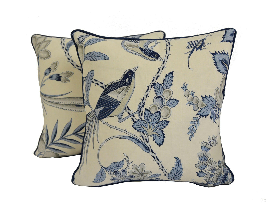Schumacher - Campagne - Bleu &amp; Gris - Lush Lively French Floral Designer Cushion Cover - Handmade Throw Pillow - Designer Home Decor.