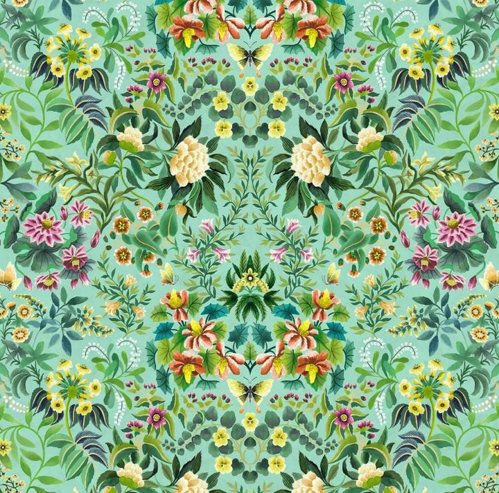a floral pattern with many flowers and leaves