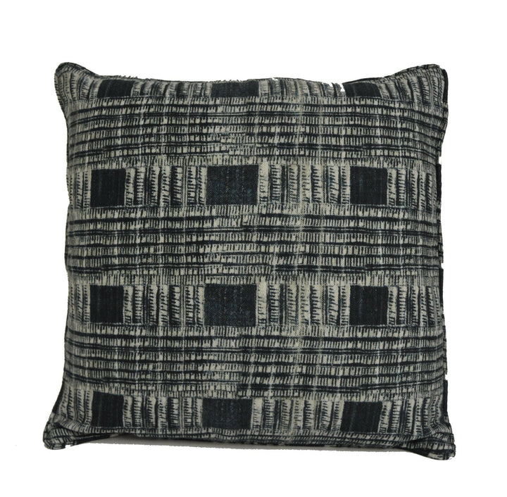 Designers Guild & William Yeoward - Gradillo - Indigo - Stunning Cushion Cover Throw Pillow Designer Home Decor.