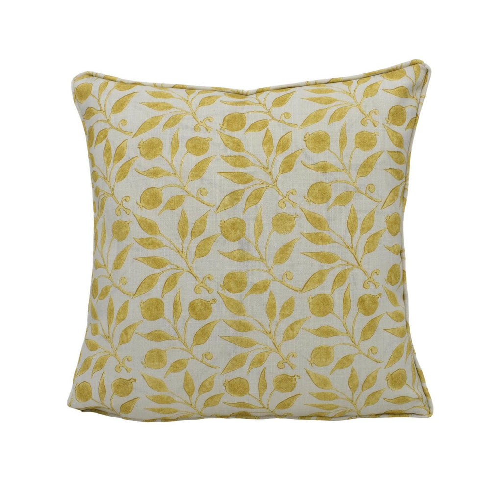 William Morris - Rosehip Outdoor - Wheat - Classic Bold Morris Floral Designer Cushion Cover - Luxury Throw Pillow - Handmade Home Decor.