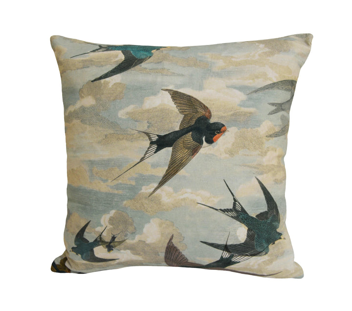 John Derian x Designers Guild - Chimney Swallows - Sky Blue - Tranquil Swooping Swallow