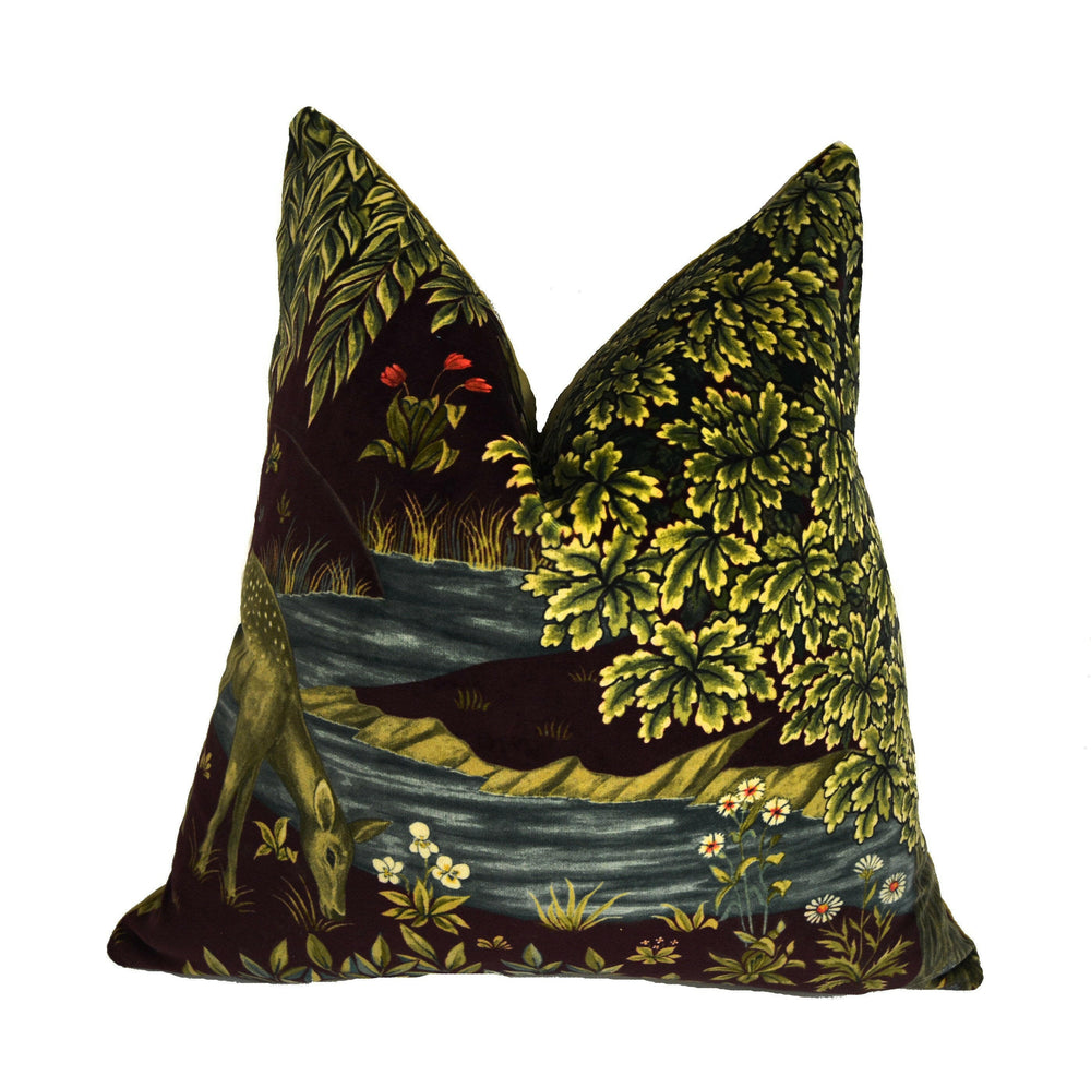 William Morris - The Brook Velvet - Tapestry Red - Classic English Medieval Velvet Designer Cushion Cover - Luxury Throw Pillow - Handmade.