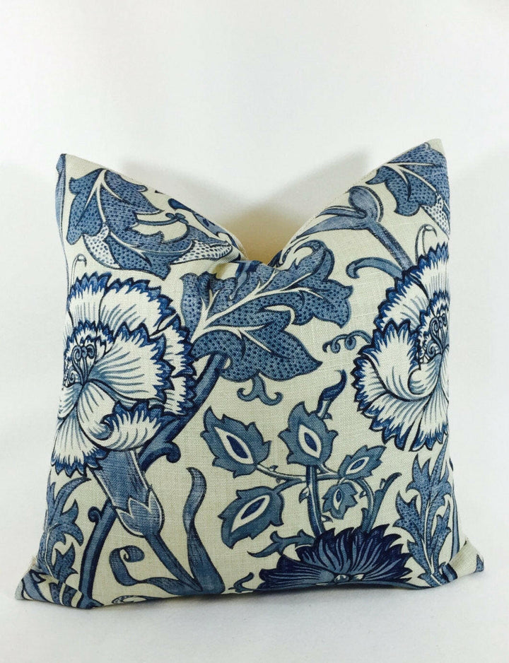 William Morris - Pink &amp; Rose - Indigo / Vellum - Classic British Designer Cushion Cover Throw Pillow Home Decor.