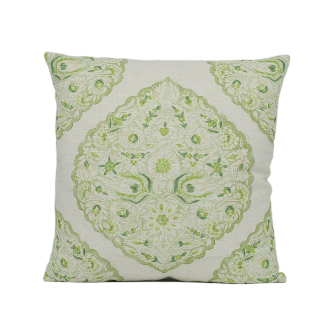 Lee Jofa - Lido Print - Leaf - Stunning Floral Paisley Cushion Cover - Handmade Throw Pillow - Designer Home Décor.