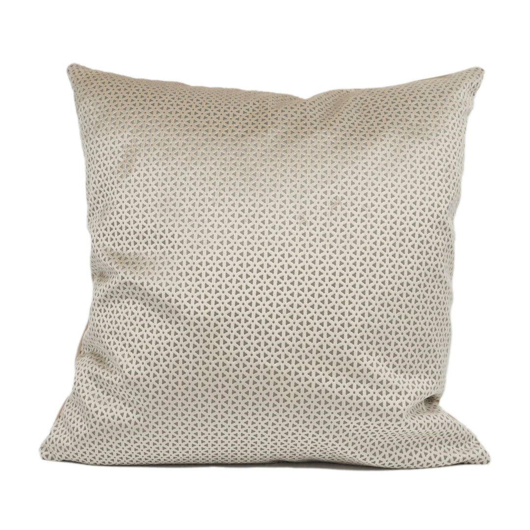 Clarke &amp; Clarke – Loreto – Stone – Cushion Cover – Cream &amp; Grey Diamond Velvet