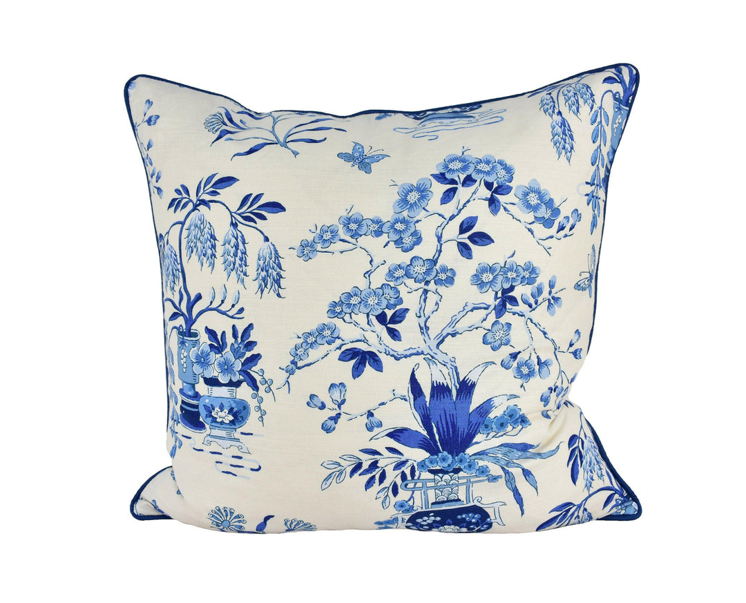 Schumacher - Ming Vase - Porcelain - Traditional Chinese Chinoiserie Designer Cushion Cover - Handmade Throw Pillow Designer Home Decor.