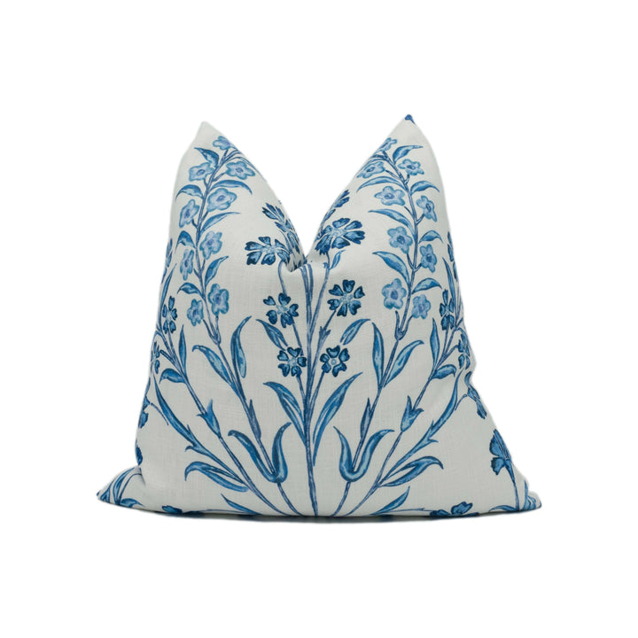 Nina Campbell - Ashdown Chelwood - Blue / Ivory - Classic Floral Cushion Cover - Handmade Throw Pillow - Designer Home Décor.