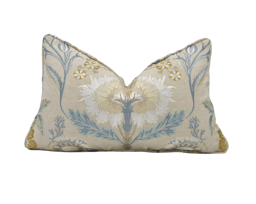 Colefax & Fowler – Dianthus – Beige – Cushion Cover – Embroidered Floral Luxe Pillow