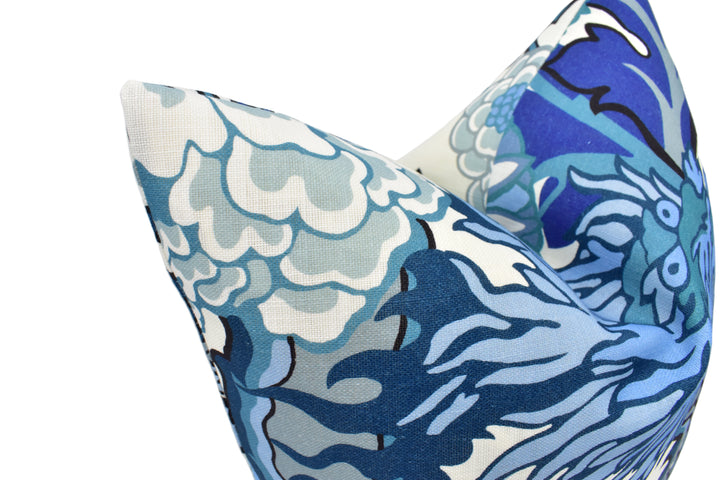 Schumacher – Chiang Mai Indoor Outdoor – China Blue – Cushion Cover – Chinoiserie Outdoor Pillow
