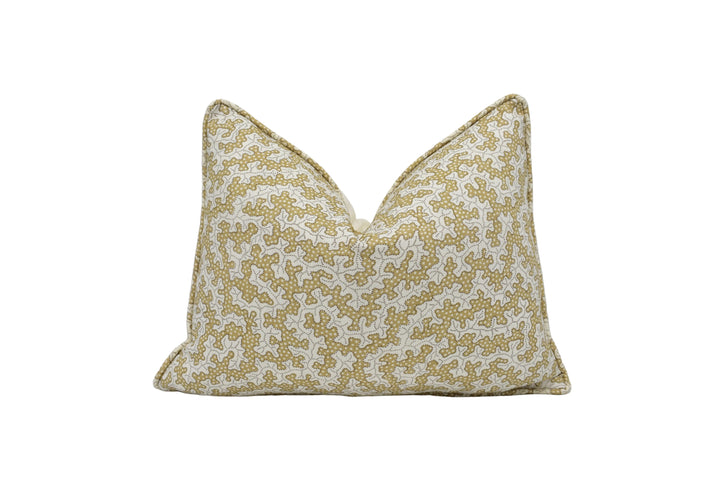 Sanderson – Truffle – Wheat – Cushion Cover – Spotted Neutral Limestone Dot