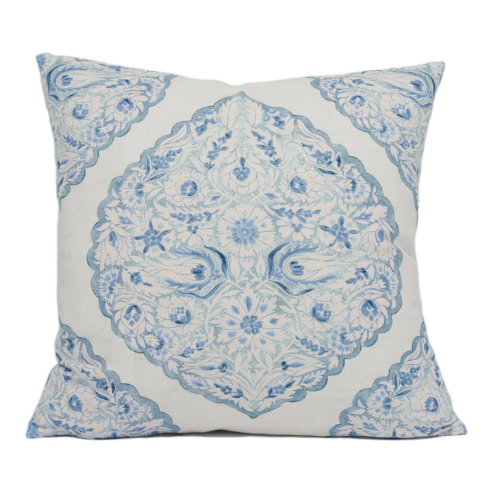 Lee Jofa - Lido Print - Sky - Stunning Floral Paisley Cushion Cover - Handmade Throw Pillow - Designer Home Décor.