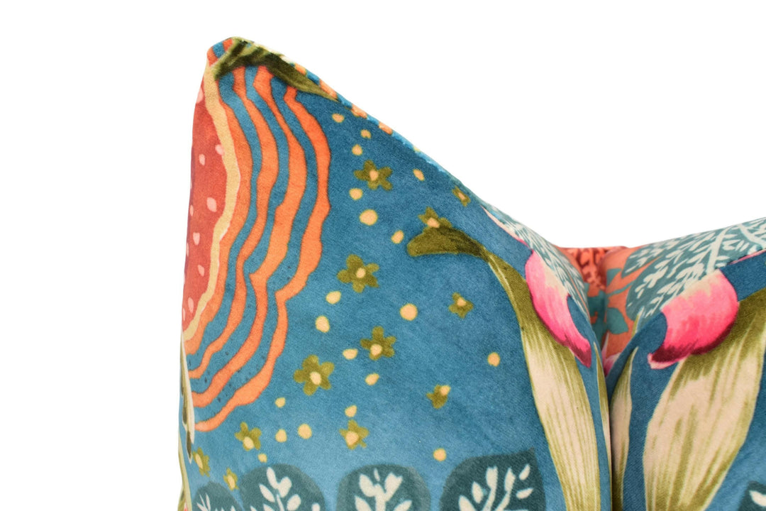 Iliv - Babooshka Velvet - Tapestry - Vibrant 70's Festival Inspired Retro Designer Cushion Cover - Luxury Throw Pillow - Handmade Home Decor.