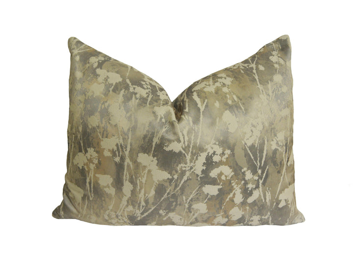 Ashley Wilde x Kai - Jacinth - Praline - Mesmerising Floral Metallic Designer Cushion Cover - Luxury Throw Pillow - Handmade Home Decor.