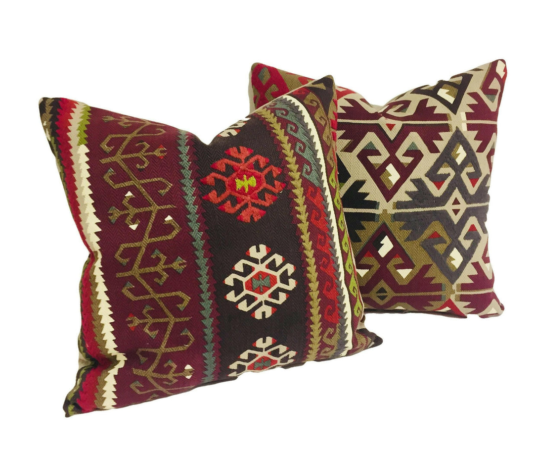 William Morris - Burdock &amp; Star - Fig / Carmine - Eastern Kilim Inspired Heavy Woven Designer Cushion Cover Luxury Throw Pillow Handmade.