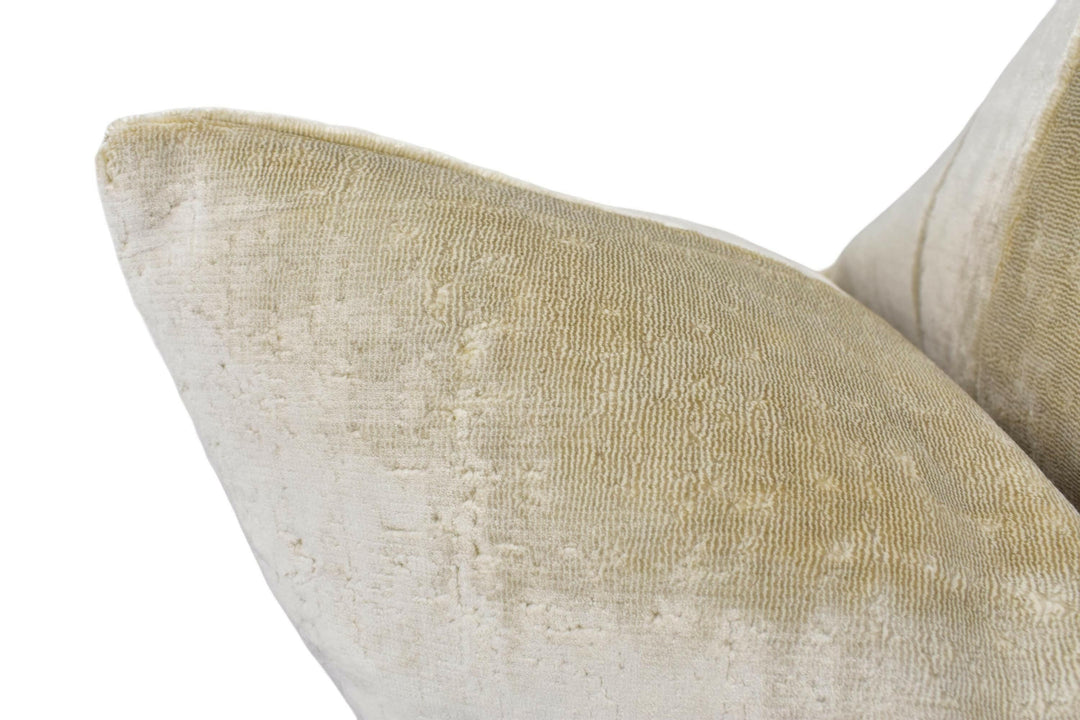 Zoffany - Curzon - Pale Linen - Opulent Plush Jacquard Velvet Cushion Cover - Luxury Throw Pillow - Handmade Home Décor - Scatter Sofa.